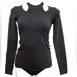 Minnie Rose Heather Gray Cold Shoulder Top Crew Neck Sweater New Size Small